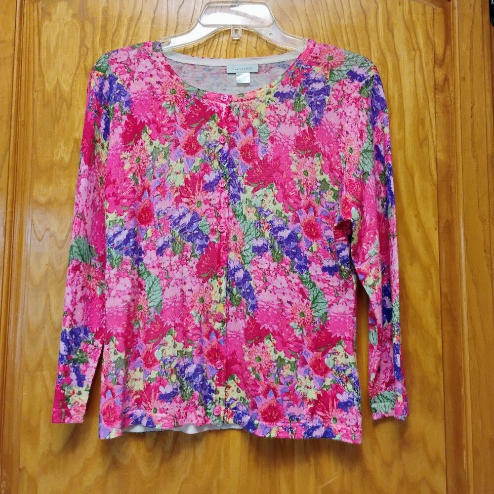 Gorgeous Garnet Hill 100% Merino wool cardigan sweater size S to M